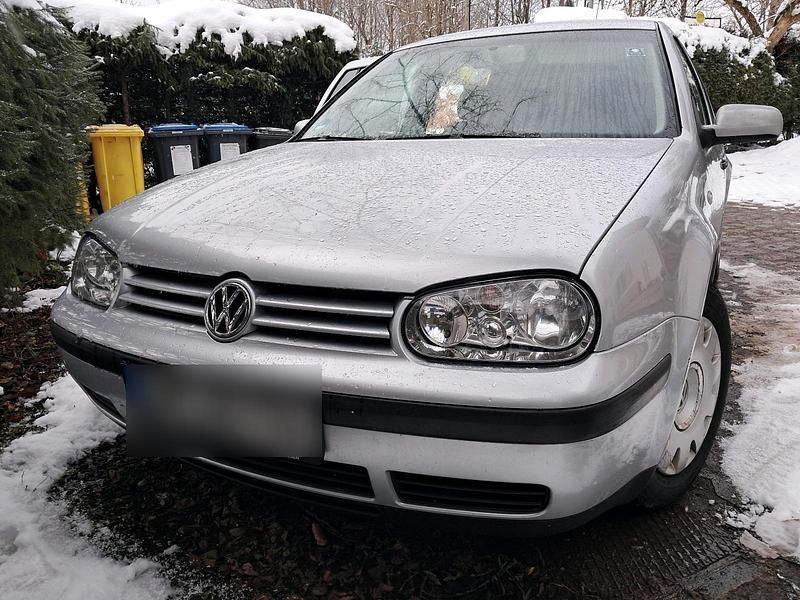 Gebraucht VW Golf IV 75 PS (55 kW) 2002 Silber Kleinwagen