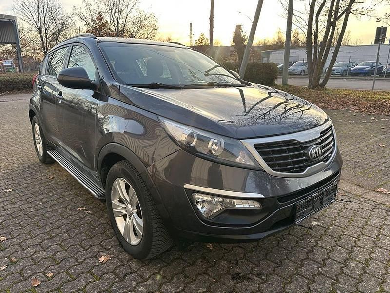 Grau Gebraucht 2014 Kia Sportage SUV | 5.990 € (Guter Preis) - Bild 1/4