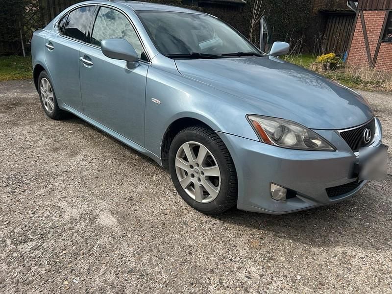 Gebraucht Lexus IS220d 177 PS (130 kW) 2006 Blau Limousine