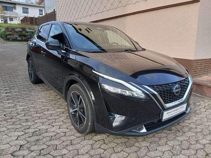 Gebraucht Nissan Qashqai 360º 140 PS (102 kW) 2023 Black (m) SUV