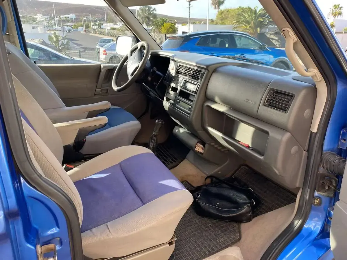 Gebraucht VW Multivan 102 PS (75 kW) 1999 Blau Van / Kleinbus