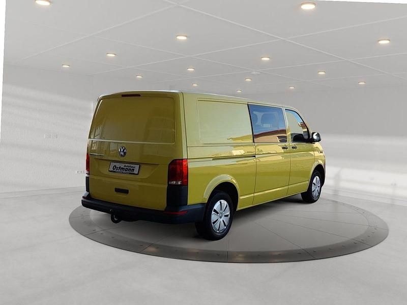 Gebraucht VW T6.1 150 PS (110 kW) 2021 Gelb Van