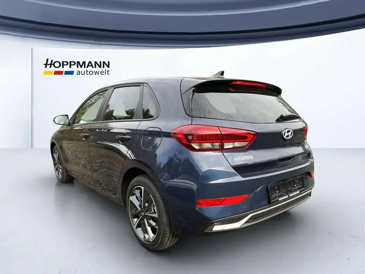 Gebraucht Hyundai i30 101 PS (74 kW) 2024 Othercolor Kleinwagen