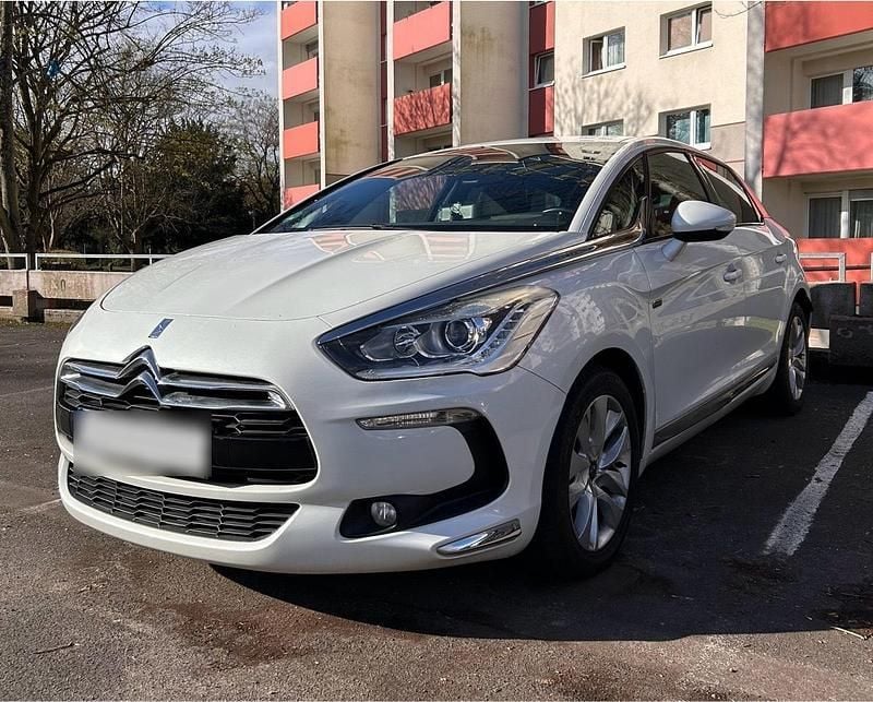 Gebraucht Citroën DS5 165 PS (121 kW) 2014 Weiß Kleinwagen