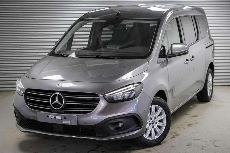 Chromitgrau metallic () Neu 2025 Mercedes 180 Progressive Limousine | 34.191 € (Guter Preis) - Bild 1/4