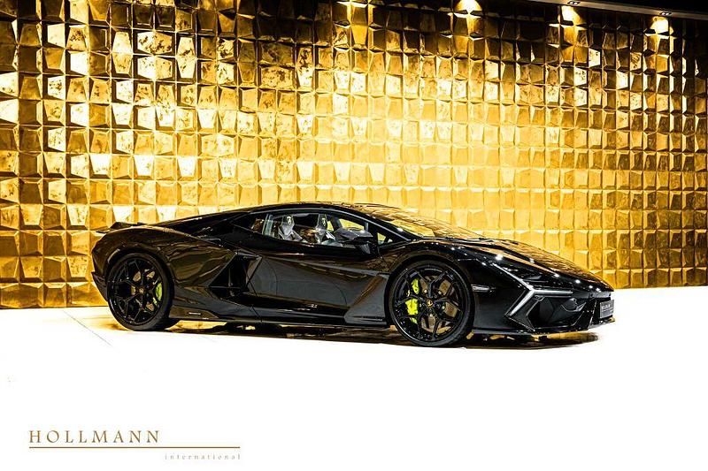 Neu Lamborghini Revuelto 1016 PS (747 kW) 2026 Schwarz Coupé