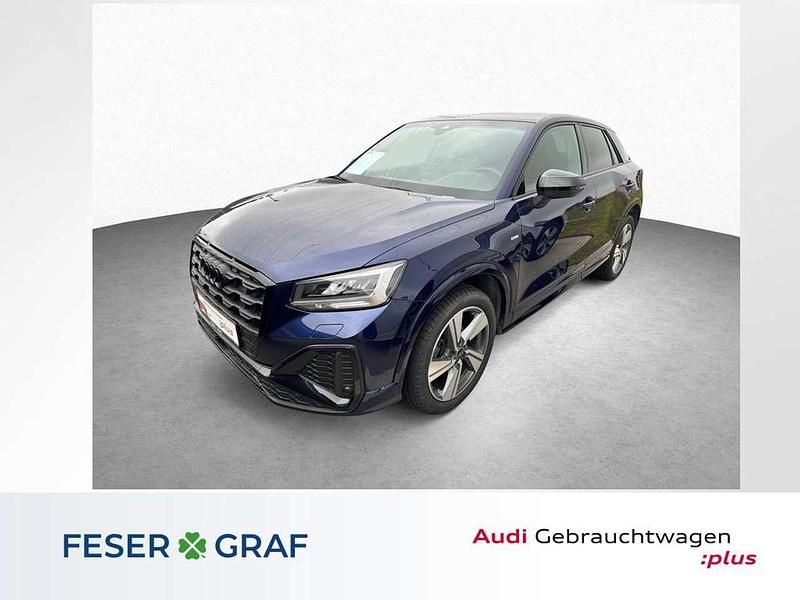 Navarrablau metallic Gebraucht 2024 Audi Q2 Ambiente SUV | 32.890 € (Fairer Preis) - Bild 1/4