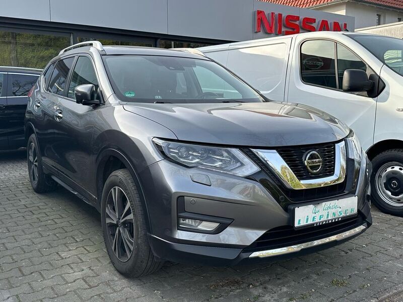 Grau Gebraucht 2021 Nissan X-Trail N-Connecta SUV | 23.990 € - Bild 1/4
