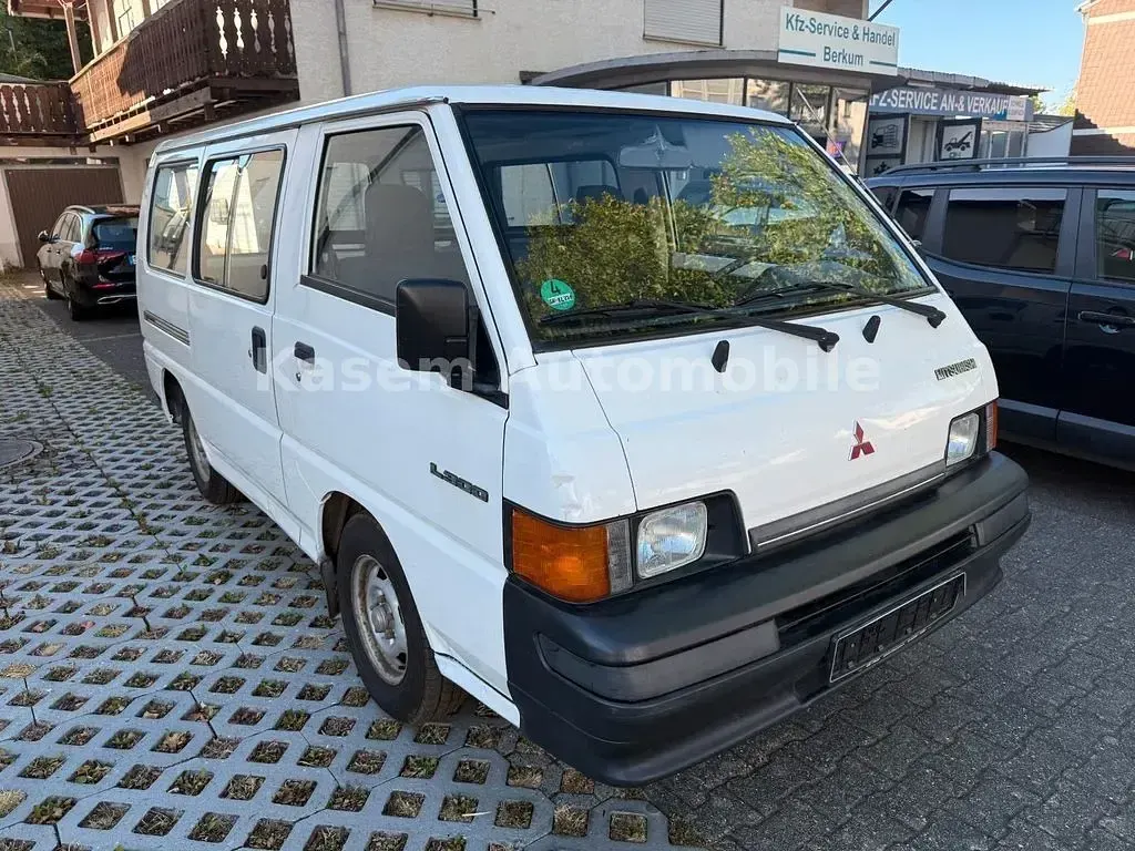 Gebraucht Mitsubishi L300 1993 Weiß Van / Kleinbus