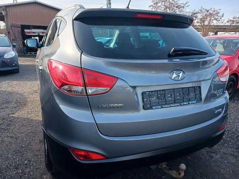 Gebraucht Hyundai ix35 Style 136 PS (100 kW) 2012 Grau SUV