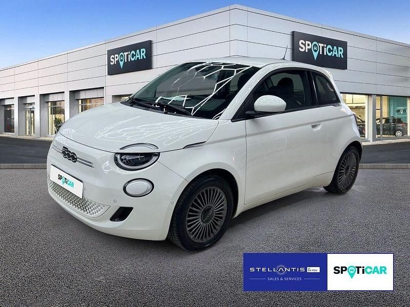 Weiß Gebraucht 2021 Fiat 500e Icon Kleinwagen | 16.390 € (Fairer Preis) - Bild 1/4
