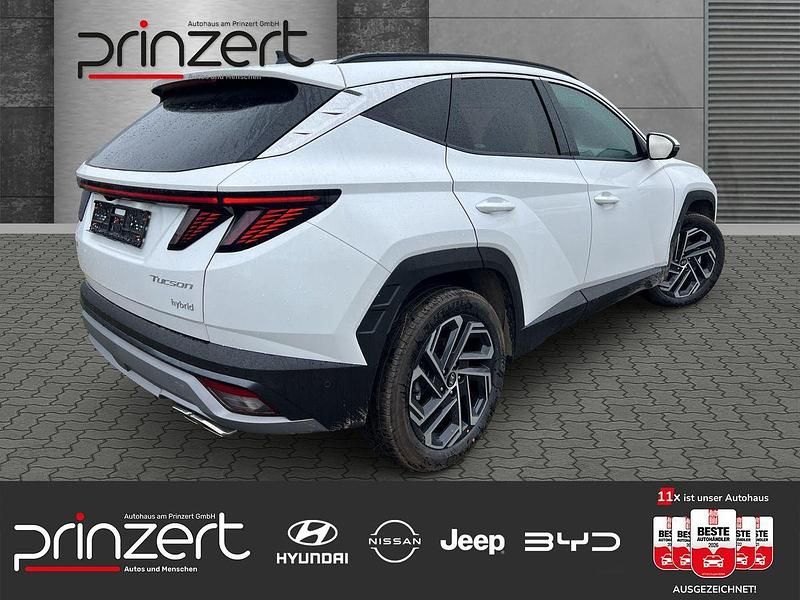 Neu Hyundai Tucson Prime 239 PS (175 kW) 2026 Serenity white SUV
