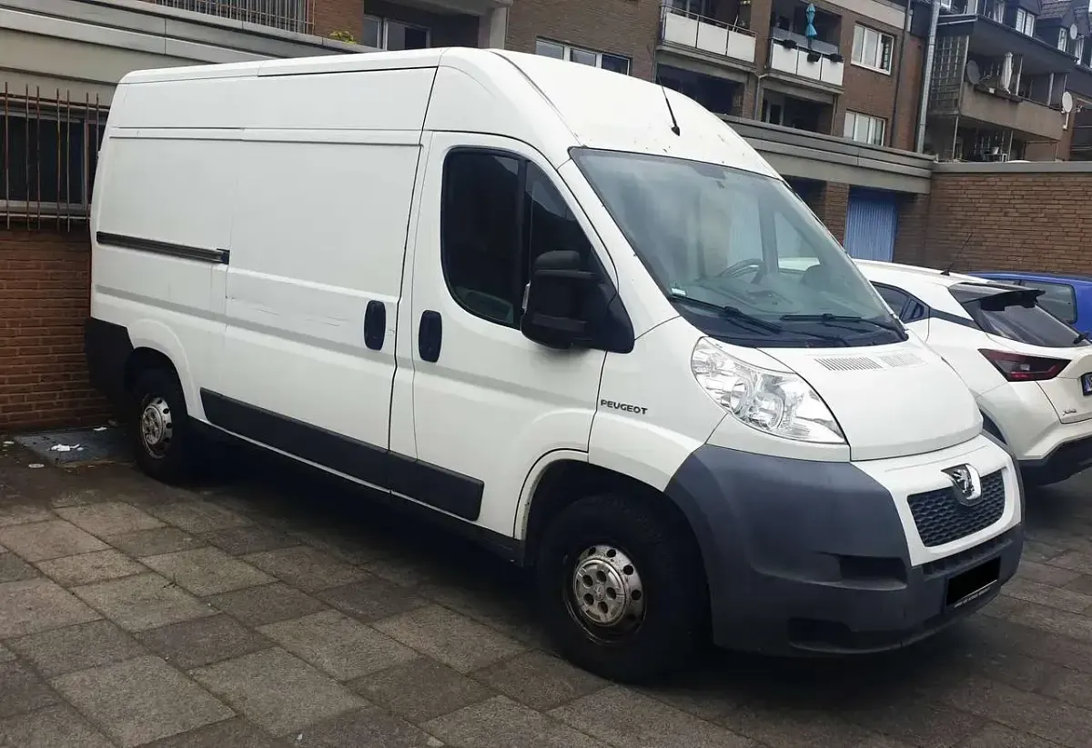 Gebraucht Peugeot Boxer 120 PS (88 kW) 2007 Weiß Van