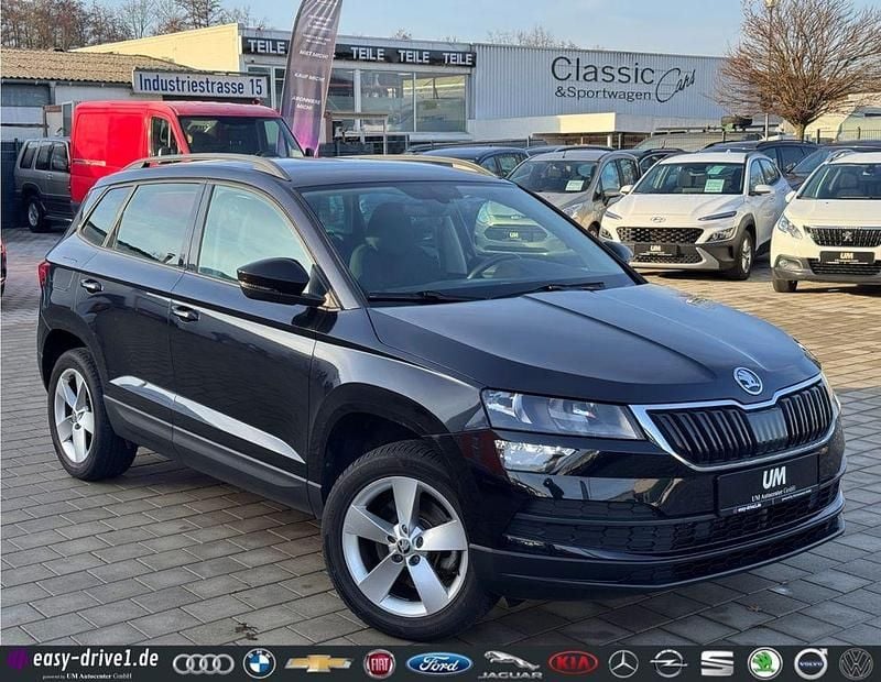 Schwarz Gebraucht 2019 Skoda Karoq Ambition SUV | 20.990 € (Guter Preis) - Bild 1/4