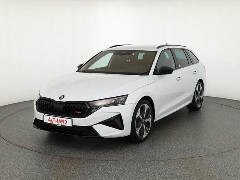 Weiß Neu 2025 Skoda Octavia RS Kombi | 41.890 € (Guter Preis) - Bild 1/4
