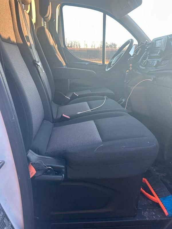 Gebraucht Ford Transit Custom 107 PS (78 kW) 2020 Weiß Van / Kleinbus