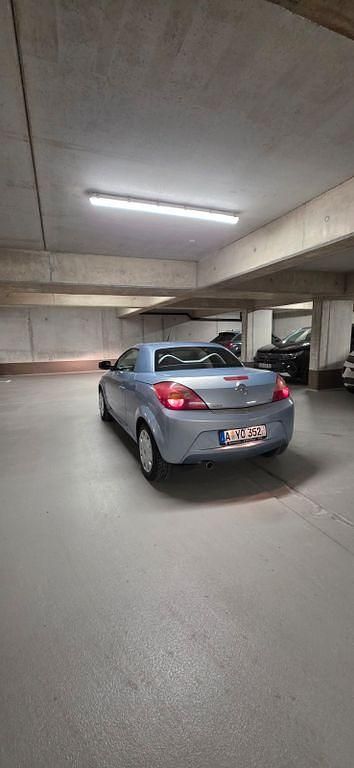 Gebraucht Opel Tigra Enjoy 125 PS (91 kW) 2007 Blau Cabrio