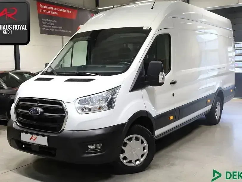 Gebraucht Ford Transit 131 PS (96 kW) 2021 Weiß Van / Kleinbus