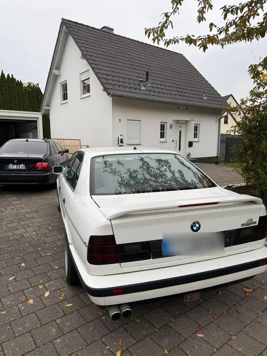 Gebraucht BMW 535 211 PS (155 kW) 1991 Weiß Limousine