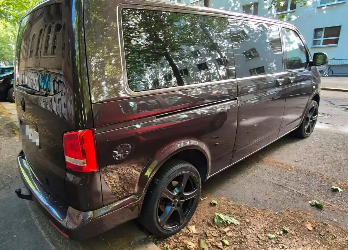 Gebraucht VW Caravelle 179 PS (131 kW) 2012 Andere farben Van