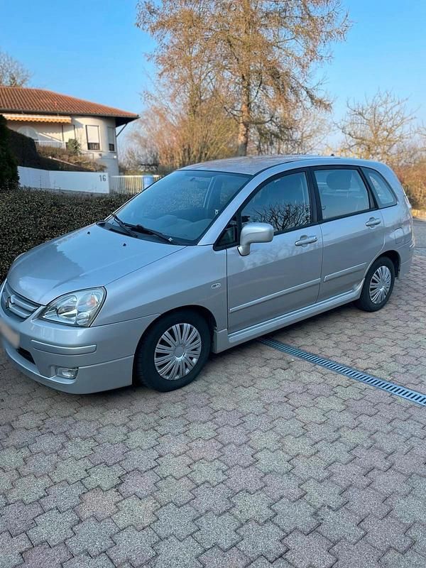 Gebraucht Suzuki Liana 78 PS (57 kW) 2004 Silber Limousine