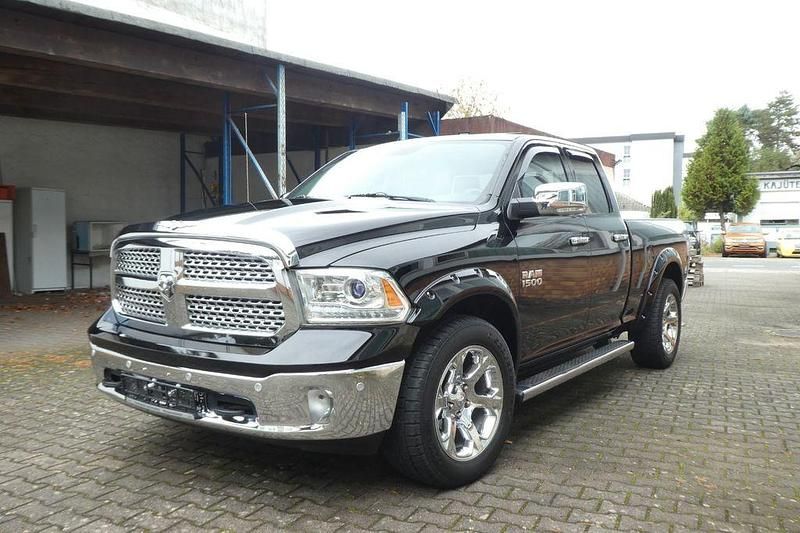 Schwarz Gebraucht 2014 Dodge Ram Abholung | 29.900 € (Fairer Preis) - Bild 1/4