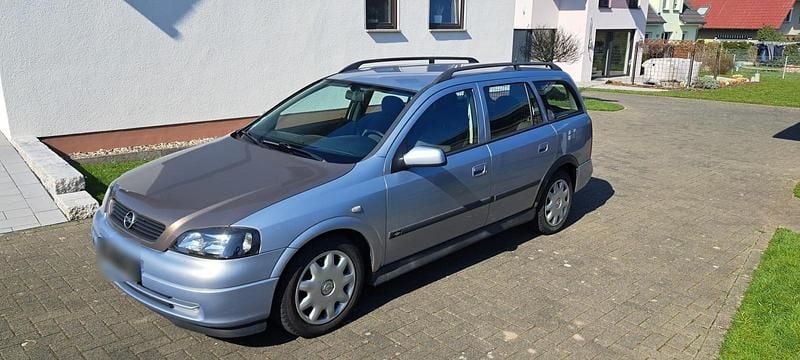 Gebraucht Opel Astra 84 PS (61 kW) 2002 Silber Kombi