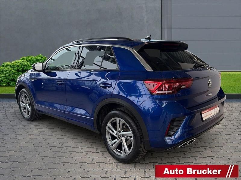 Second-hand VW T-Roc R-line 150 CP (110 kW) 2024 Albastru SUV