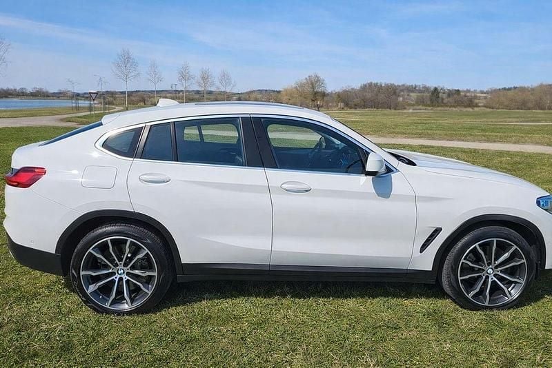 Gebraucht BMW X4 Advantage 190 PS (139 kW) 2019 Weiß SUV