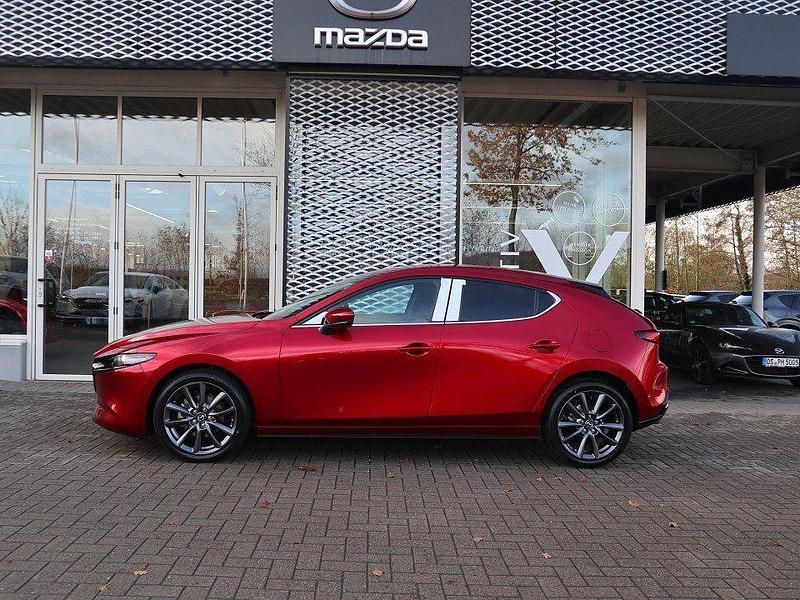 Neu Mazda 3 Exclusive-Line 140 PS (102 kW) 2025 Soul red crystal m Limousine