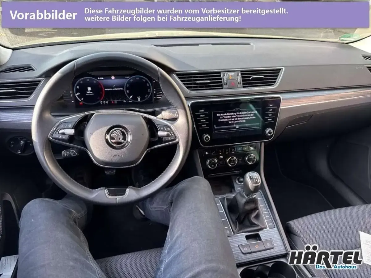 Gebraucht Skoda Superb Style 150 PS (110 kW) 2023 Black magic perleffekt, pearl effect Kombi