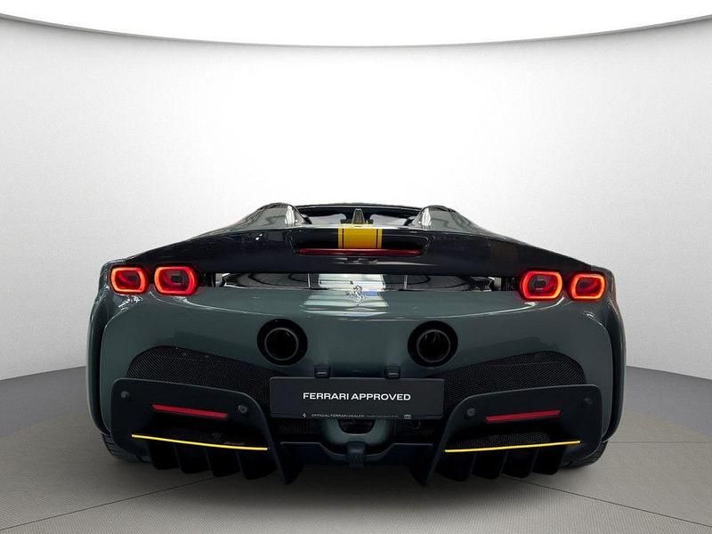 Gebraucht Ferrari SF90 2025 Grigio scuro Cabrio