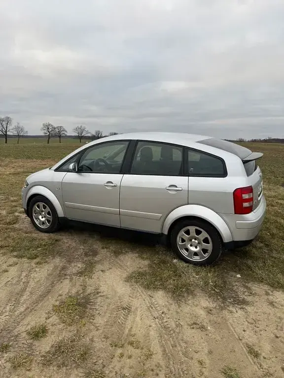 Gebraucht Audi A2 75 PS (55 kW) 2001 Silber Kleinwagen