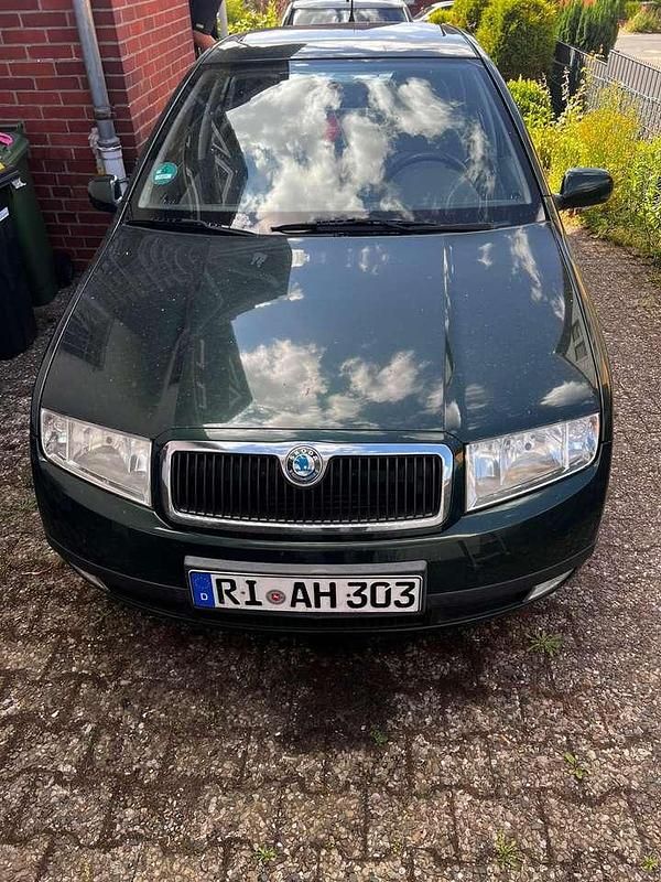 Gebraucht 2000 Skoda Fabia Comfort Limousine | 600 € (Fairer Preis) - Bild 1/4