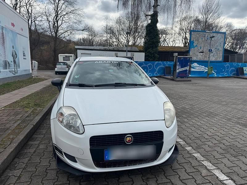 Gebraucht Fiat Punto 2009 Weiß Kleinwagen