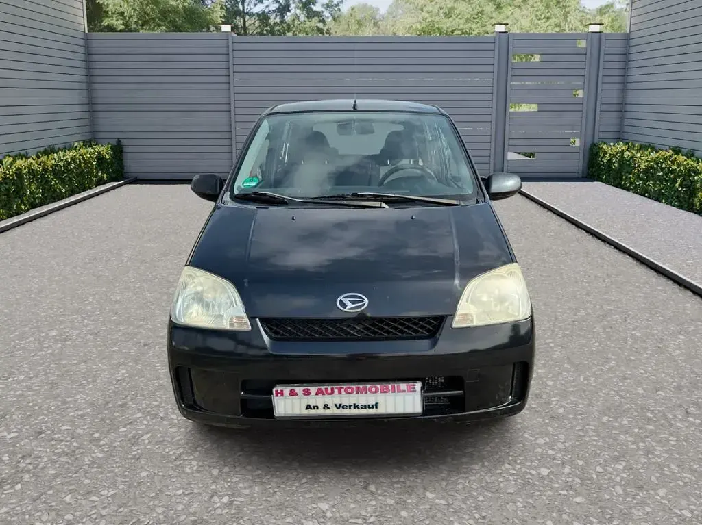 Gebraucht Daihatsu Cuore Plus 58 PS (42 kW) 2004 Schwarz Kleinwagen