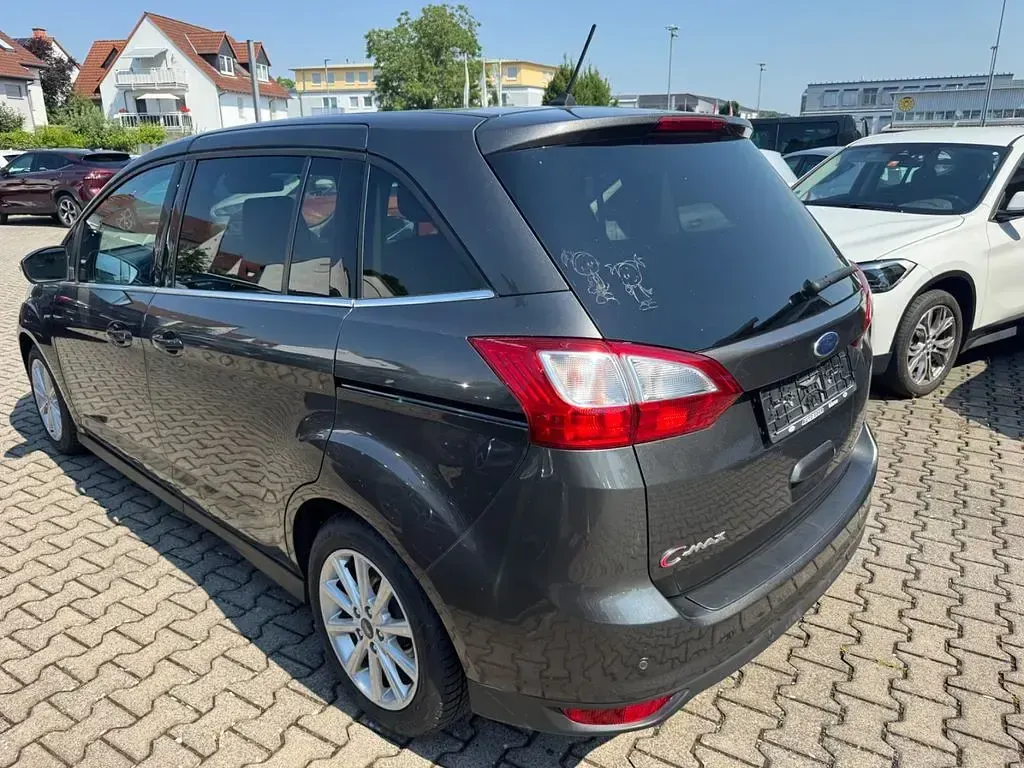 Gebraucht Ford Grand C-Max Titanium 150 PS (110 kW) 2019 Grau Van / Kleinbus