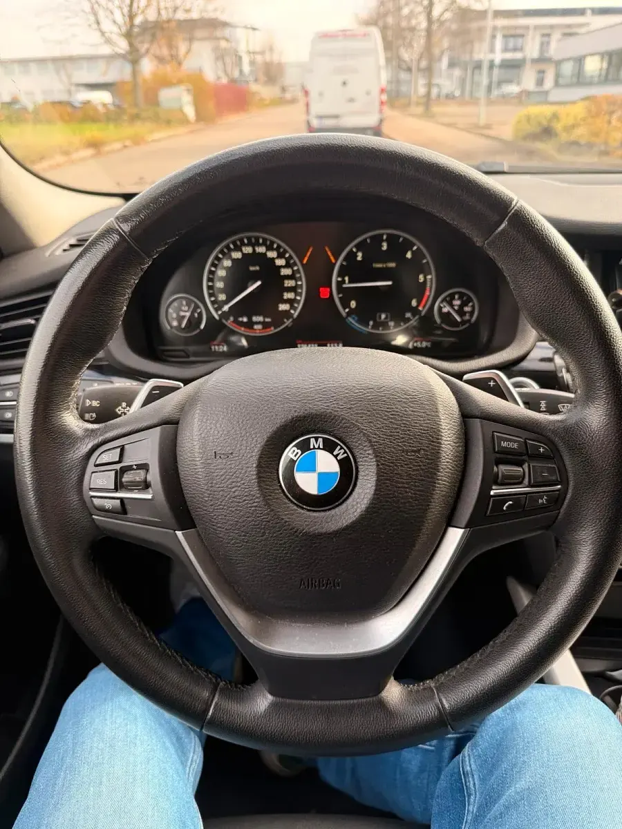 Gebraucht BMW X4 190 PS (139 kW) 2015 Weiß SUV