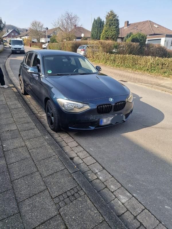 Gebraucht BMW 116 136 PS (100 kW) 2012 Blau Kleinwagen