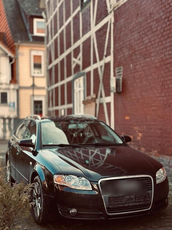 Gebraucht 2006 Audi A4 Limousine | 2.199 € (Superpreis) - Bild 1/4