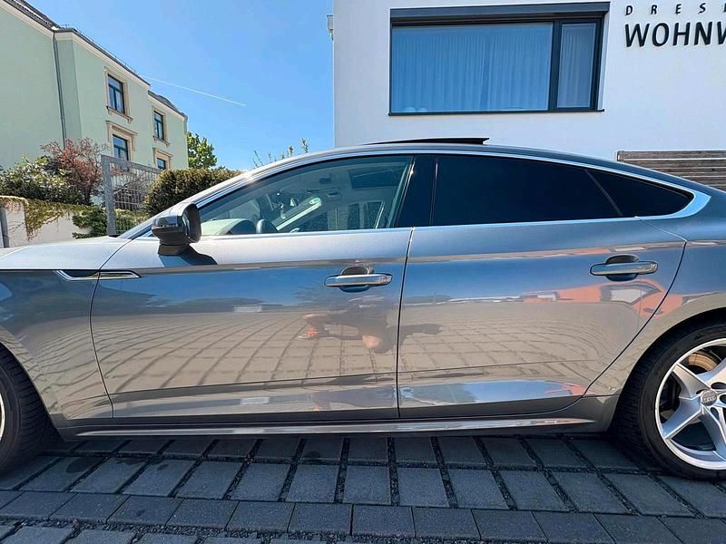 Gebraucht Audi A5 Sport 190 PS (139 kW) 2018 Grau Coupé