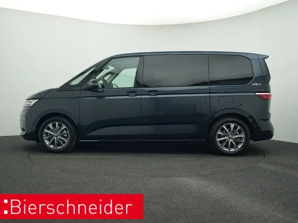 Gebraucht VW Multivan Goal 150 PS (110 kW) 2025 Blau Van / Kleinbus