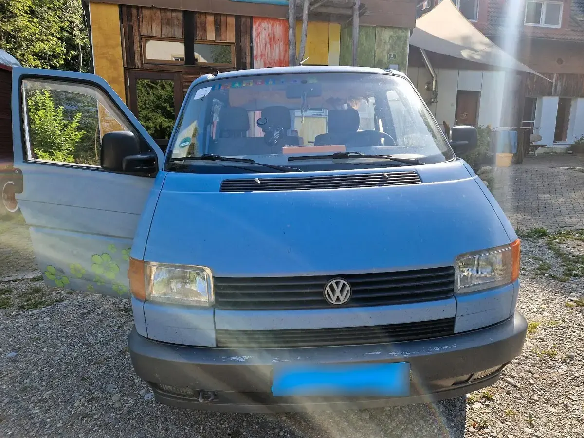 Gebraucht VW T4 84 PS (61 kW) 1994 Blau Van