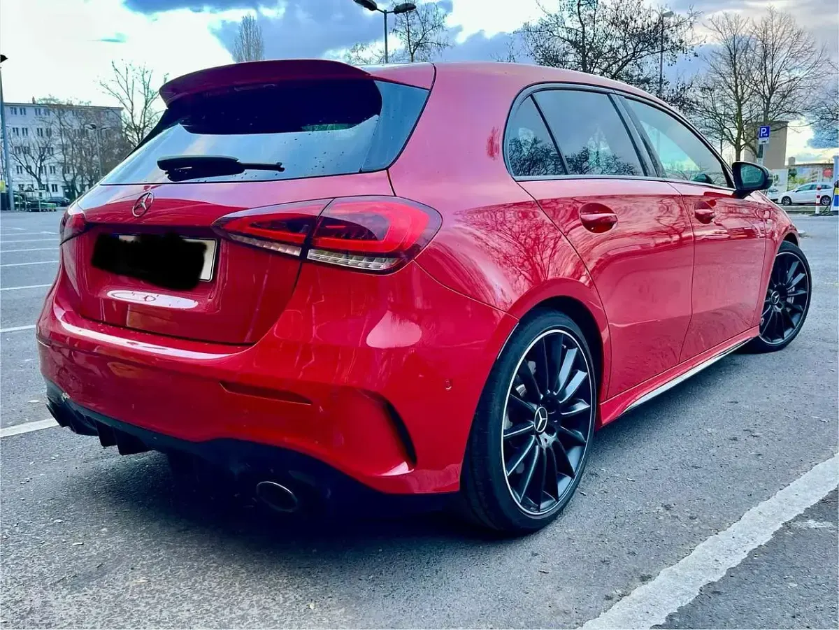 Gebraucht Mercedes A35 AMG AMG 306 PS (225 kW) 2019 Rot Limousine