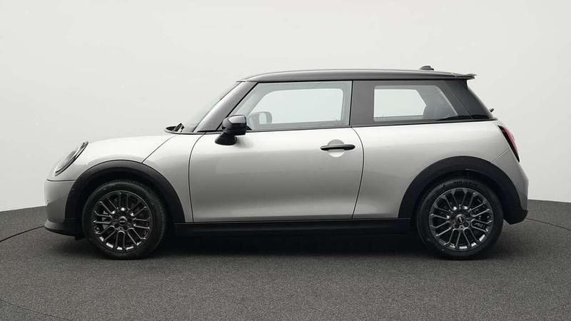 Gebraucht Mini Cooper S Classic 204 PS (150 kW) 2024 Grau Kleinwagen