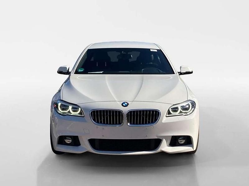Gebraucht BMW 520 M Sport 190 PS (139 kW) 2017 Alpinweiß uni Limousine