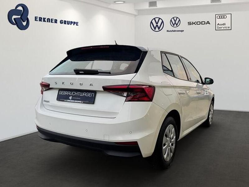 Gebraucht Skoda Fabia Active 80 PS (58 kW) 2022 Weiß Limousine