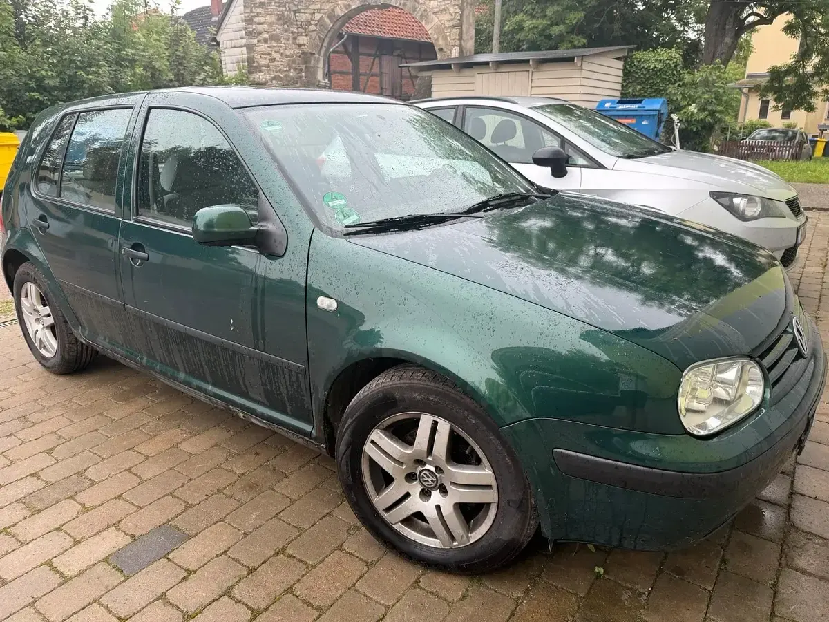 Gebraucht VW Golf IV 75 PS (55 kW) 1999 Grün Kleinwagen
