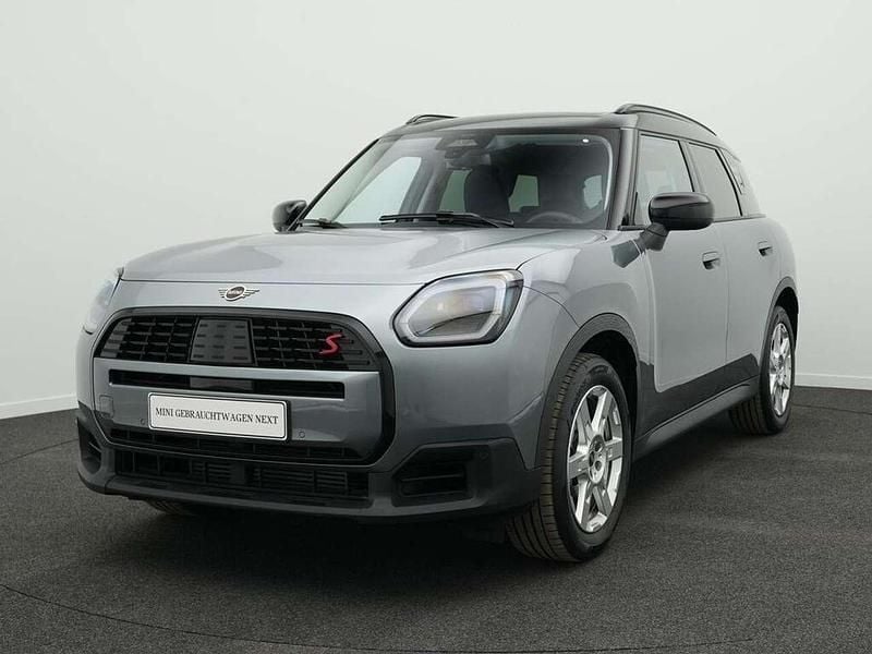 Grün Gebraucht 2024 Mini Countryman SUV | 38.999 € (Fairer Preis) - Bild 1/4