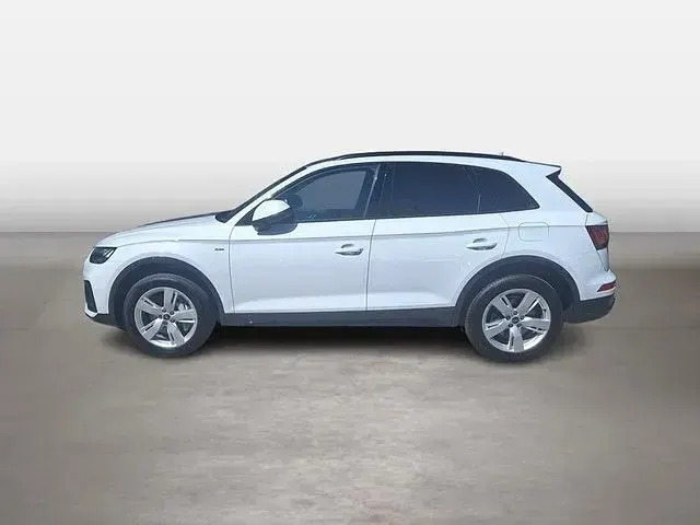 Gebraucht Audi Q5 S-Line 299 PS (219 kW) 2023 Gletscherweiß metallic SUV